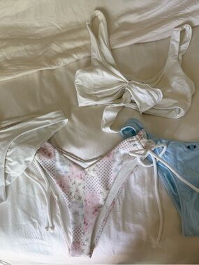 Frankie's Bikinis